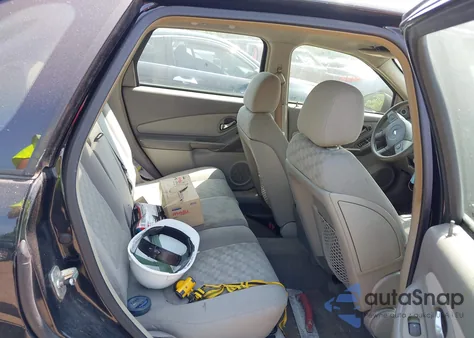 2005 Chevrolet Malibu Maxx Ls z USA, uszkodzony, nr VIN 1G1ZT64855F217901